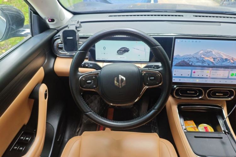 Used Leapmotor C11 2024 All-Electric 580 Luxury Edition Steering Wheel