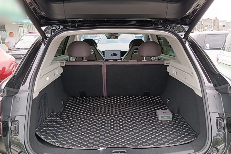 Used Leapmotor C11 2024 All-Electric 580 Luxury Edition Trunk