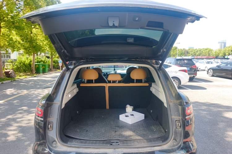Used Leapmotor C11 2024 Range-Extended 300 Luxury Edition Trunk