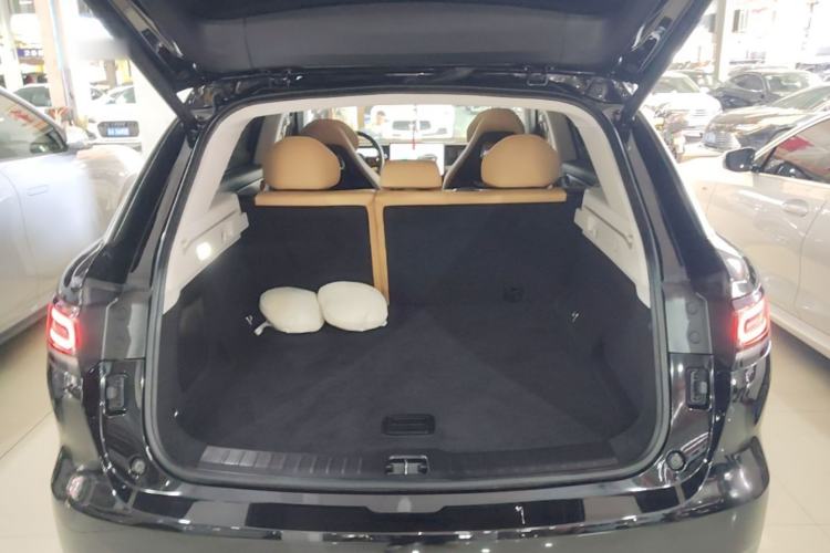 Used Leapmotor C11 2024 All-Electric 580 Luxury Edition Trunk