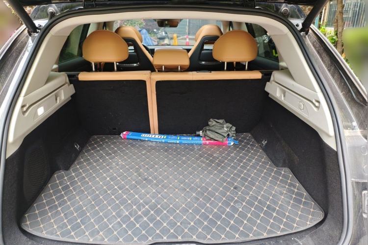 Used Leapmotor C11 2024 All-Electric 580 Luxury Edition Trunk