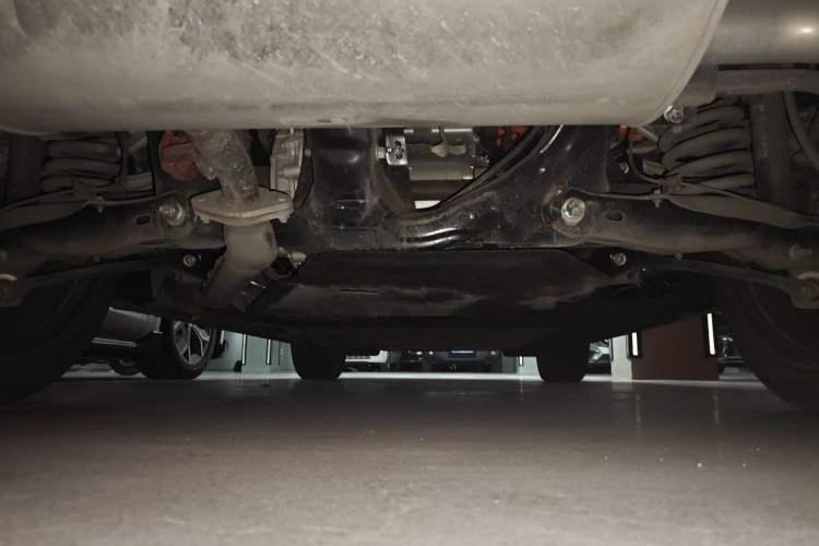 Used Leapmotor C11 2024 Range-Extended 300 Luxury Edition Chassis Rear