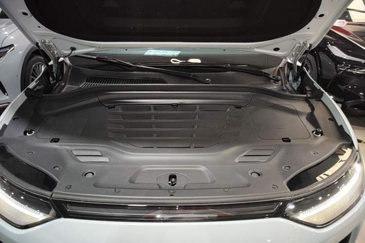 Used Leapmotor C11 2024 All-Electric 580 Luxury Edition Engine Bay