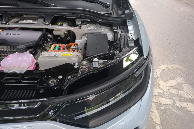 Used Leapmotor C11 2024 Range-Extended 300 Luxury Edition Engine Bay Left