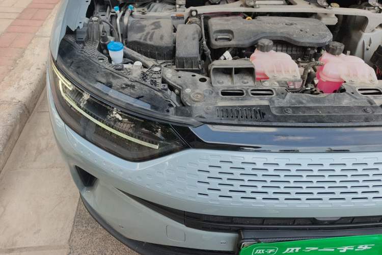 Used Leapmotor C11 2024 Range-Extended 300 Luxury Edition Engine Bay Right