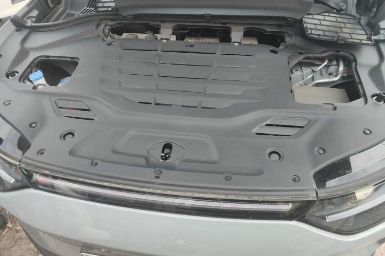 Used Leapmotor C11 2024 All-Electric 580 Luxury Edition Engine Bay