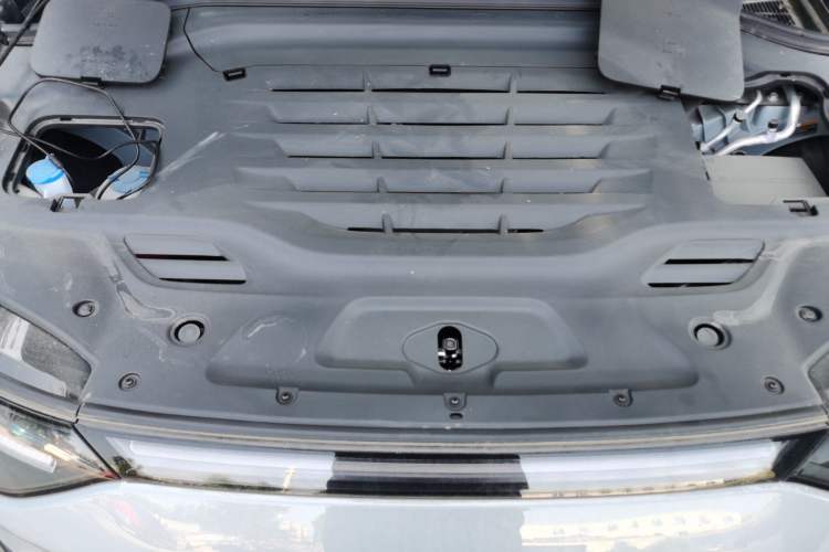 Used Leapmotor C11 2024 All-Electric 580 Luxury Edition Engine Bay