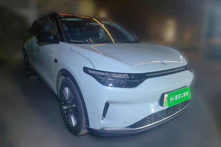 Used Leapmotor C11 2024 All-Electric 580 Luxury Edition Front Right 45 Deg