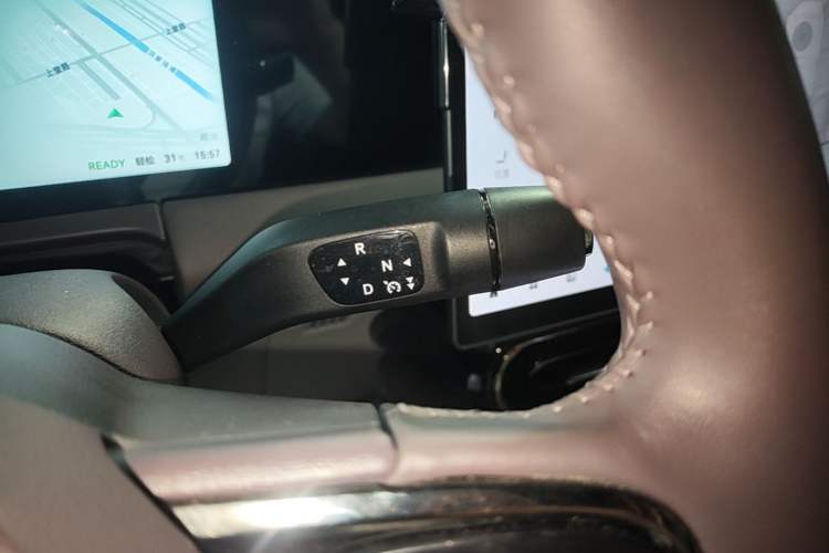 Used Leapmotor C11 2024 All-Electric 580 Luxury Edition Gear Lever