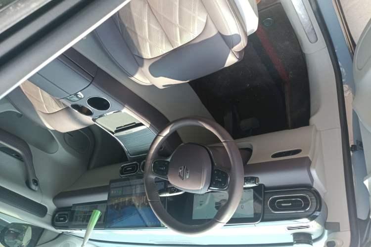 Used Leapmotor C11 2024 All-Electric 580 Luxury Edition Interior 1