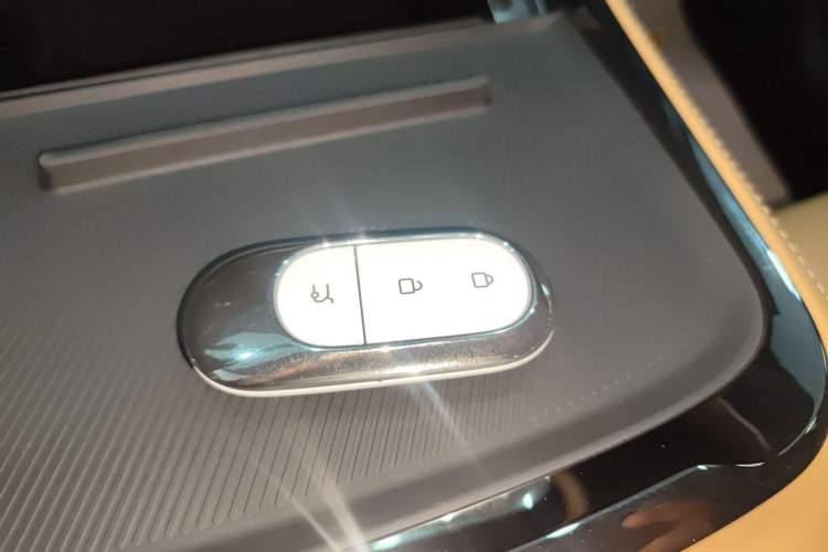 Used Leapmotor C11 2024 All-Electric 580 Luxury Edition Interior 1