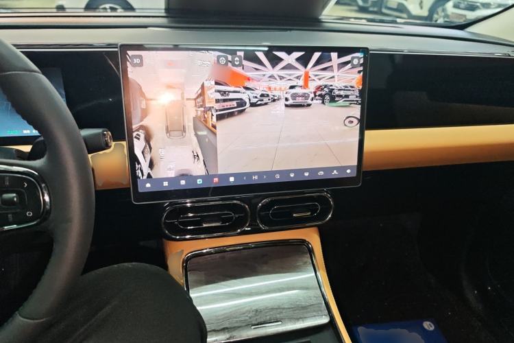Used Leapmotor C11 2024 Range-Extended 300 Luxury Edition Interior 2