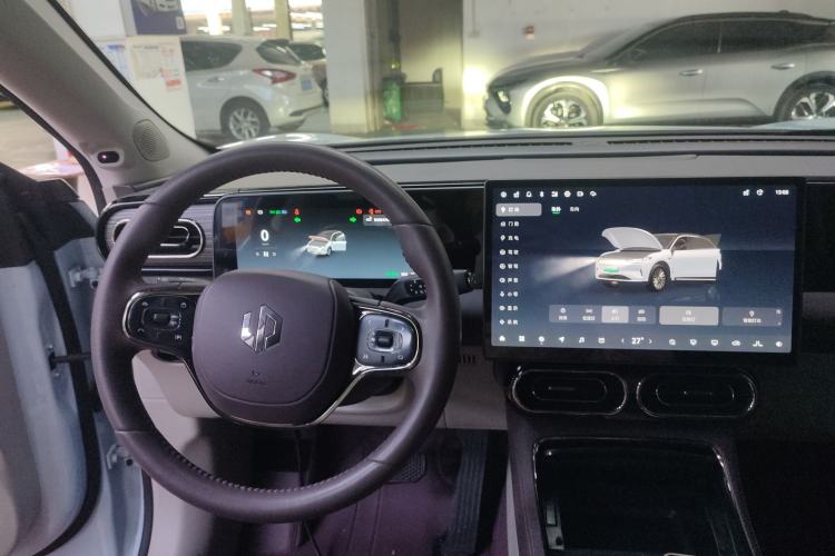 Used Leapmotor C11 2024 All-Electric 580 Luxury Edition Interior 2