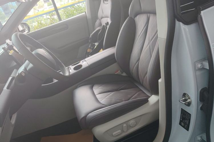 Used Leapmotor C11 2024 Range-Extended 300 Luxury Edition Left Front Seat