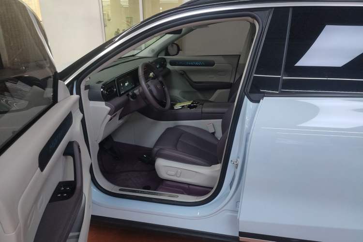 Used Leapmotor C11 2024 All-Electric 580 Luxury Edition Left Front Seat