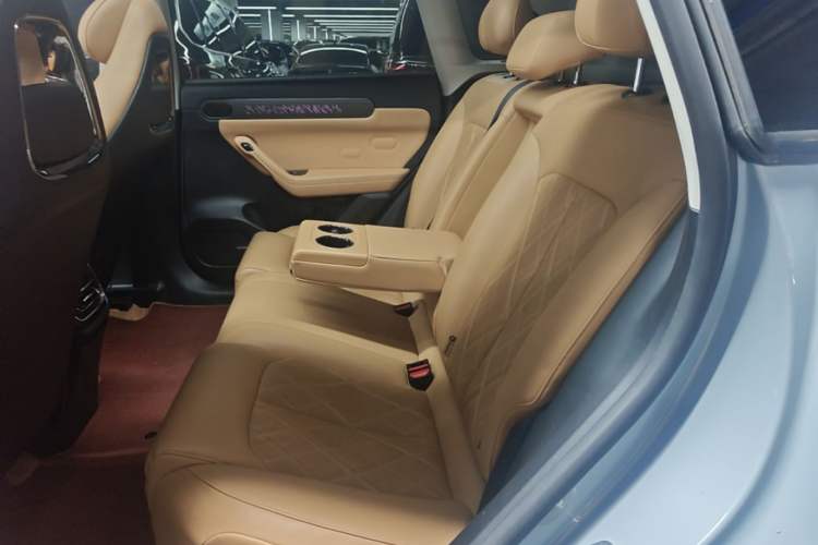 Used Leapmotor C11 2024 All-Electric 580 Luxury Edition Left Rear Seat