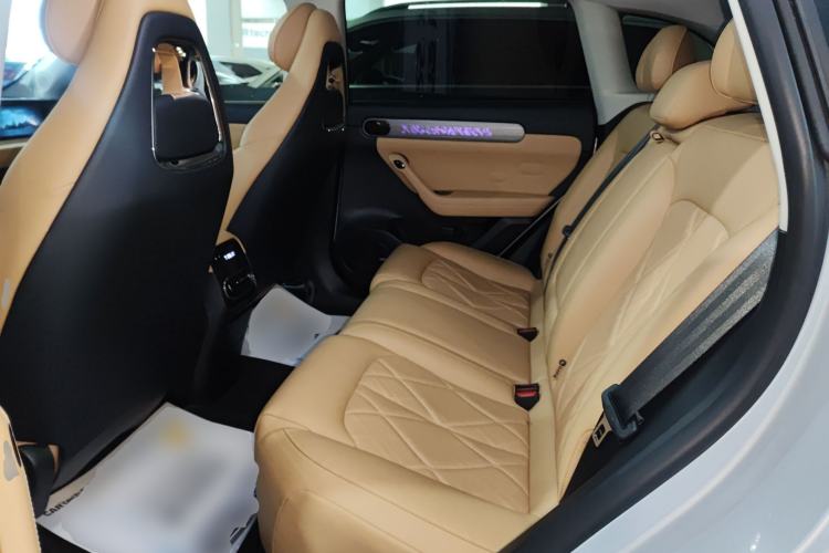 Used Leapmotor C11 2024 All-Electric 580 Luxury Edition Left Rear Seat