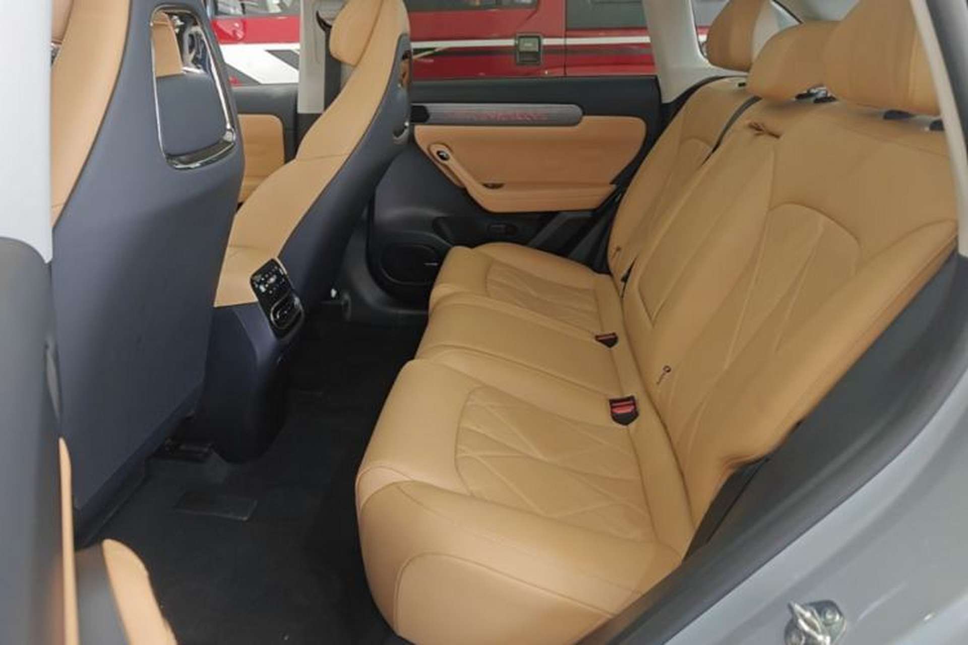 Used Leapmotor C11 2024 All-Electric 580 Luxury Edition Left Rear Seat