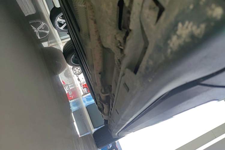 Used Leapmotor C11 2024 Range-Extended 300 Luxury Edition Left Side Sill