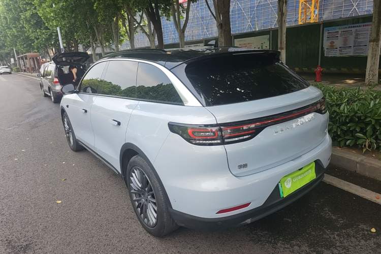 Used Leapmotor C11 2024 All-Electric 580 Luxury Edition Rear Left 45 Deg