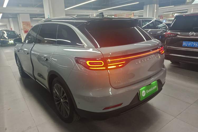 Used Leapmotor C11 2024 All-Electric 580 Luxury Edition Rear Left 45 Deg