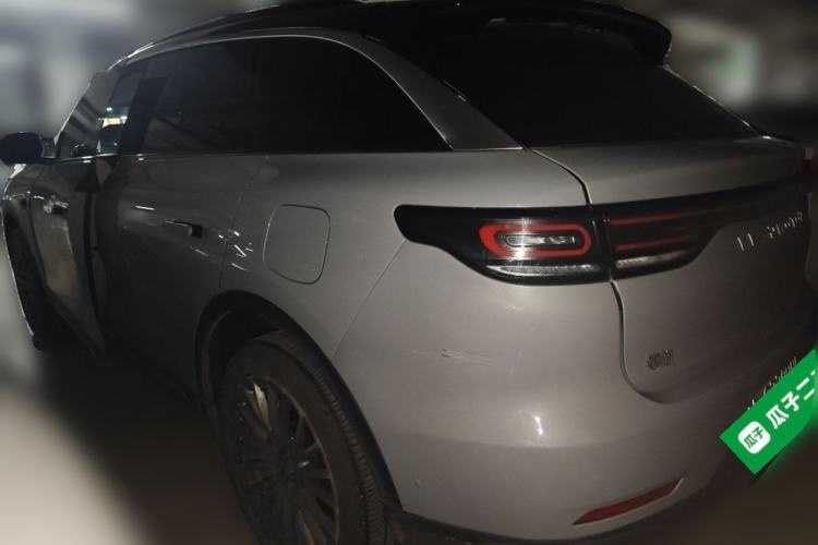 Used Leapmotor C11 2024 Range-Extended 300 Luxury Edition Rear Left 45 Deg