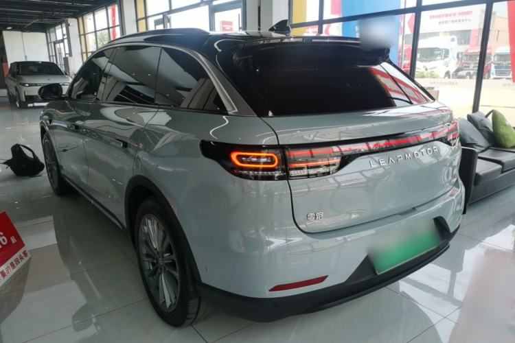 Used Leapmotor C11 2024 All-Electric 580 Luxury Edition Rear Left 45 Deg