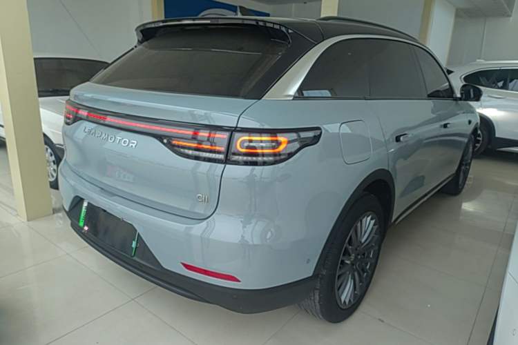 Used Leapmotor C11 2024 Range-Extended 300 Luxury Edition Rear Right 45 Deg
