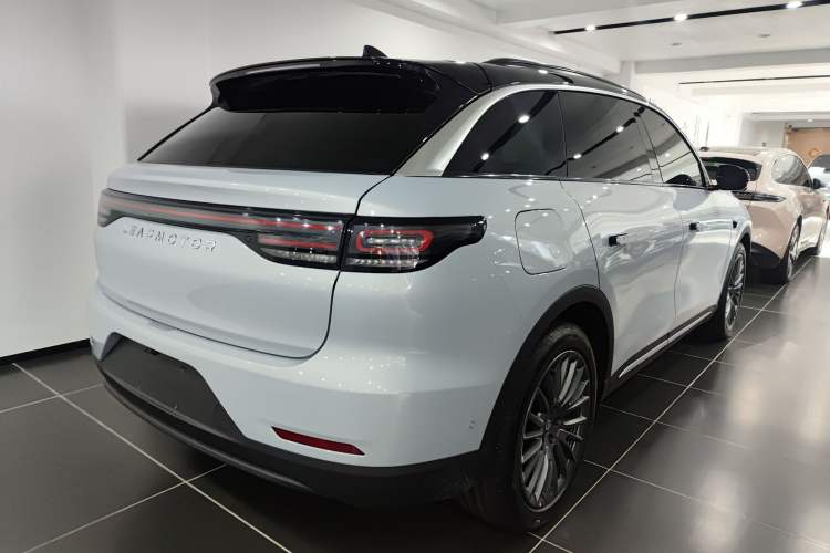 Used Leapmotor C11 2024 All-Electric 580 Luxury Edition Rear Right 45 Deg