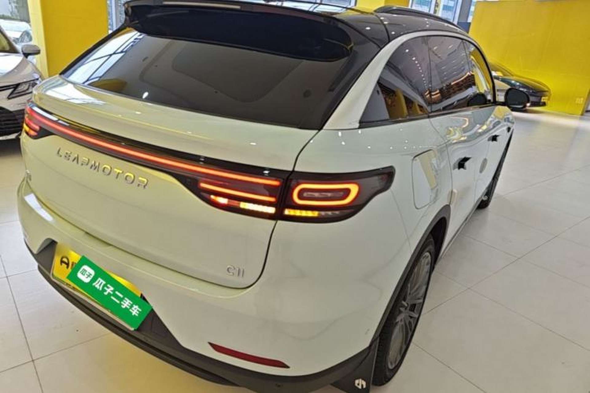 Used Leapmotor C11 2024 Range-Extended 300 Luxury Edition Rear Right 45 Deg