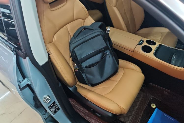 Used Leapmotor C11 2024 Range-Extended 300 Luxury Edition Right Front Seat