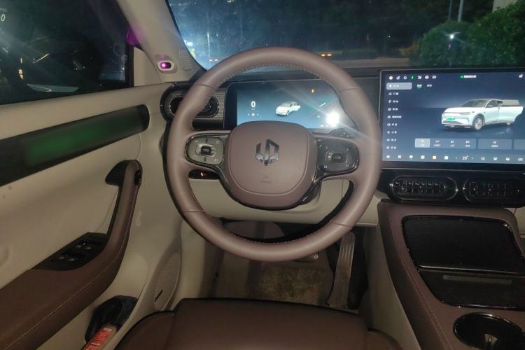 Used Leapmotor C11 2024 All-Electric 580 Luxury Edition Steering Wheel