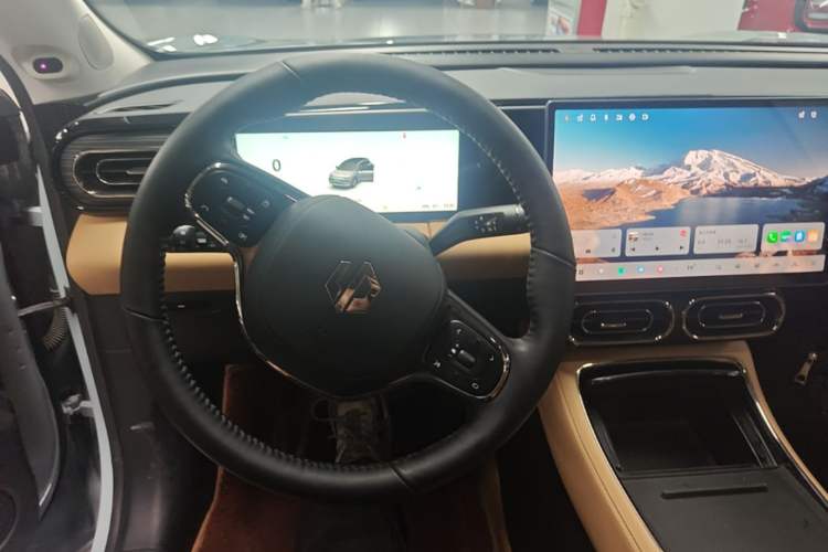 Used Leapmotor C11 2024 All-Electric 580 Luxury Edition Steering Wheel