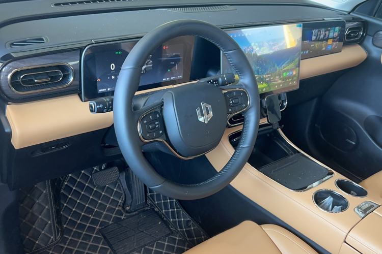 Used Leapmotor C11 2024 Range-Extended 300 Luxury Edition Steering Wheel