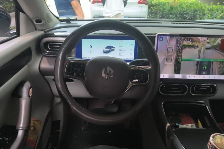 Used Leapmotor C11 2024 Range-Extended 300 Luxury Edition Steering Wheel