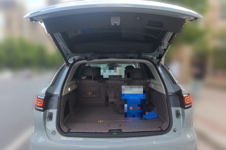 Used Leapmotor C11 2024 Range-Extended 300 Luxury Edition Trunk
