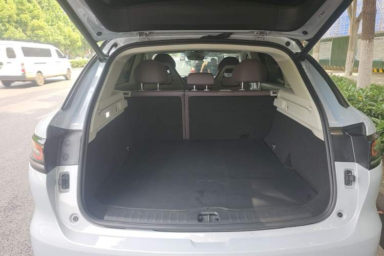 Used Leapmotor C11 2024 All-Electric 580 Luxury Edition Trunk