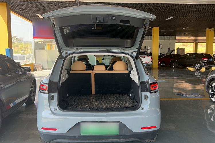 Used Leapmotor C11 2024 Range-Extended 300 Luxury Edition Trunk