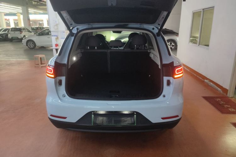 Used Leapmotor C11 2024 All-Electric 580 Luxury Edition Trunk