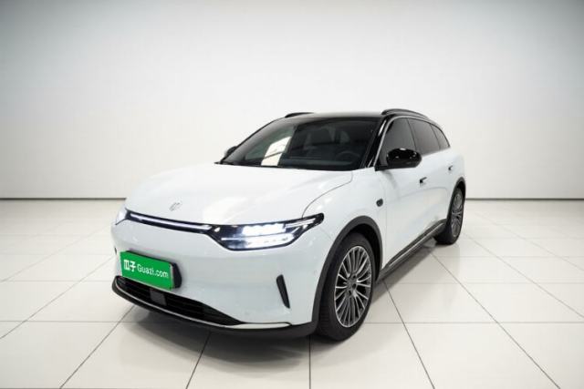Ojetý Leapmotor C11 2024 All-Electric 580 Luxury Edition