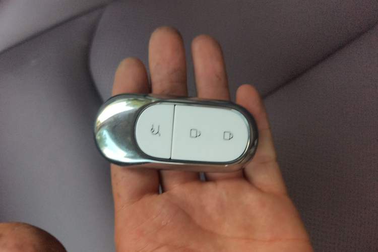 Used Leapmotor C11 2024 Range-Extended 300 Luxury Edition Vehicle Key