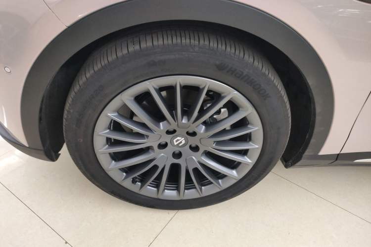 Used Leapmotor C11 2024 All-Electric 580 Luxury Edition Exterior 7