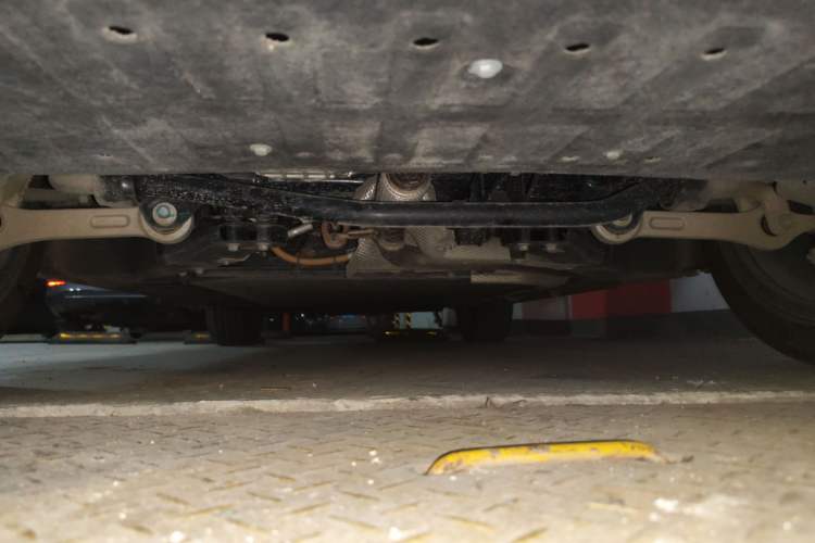 Used Leapmotor C11 2024 Range-Extended 300 Luxury Edition Chassis Front