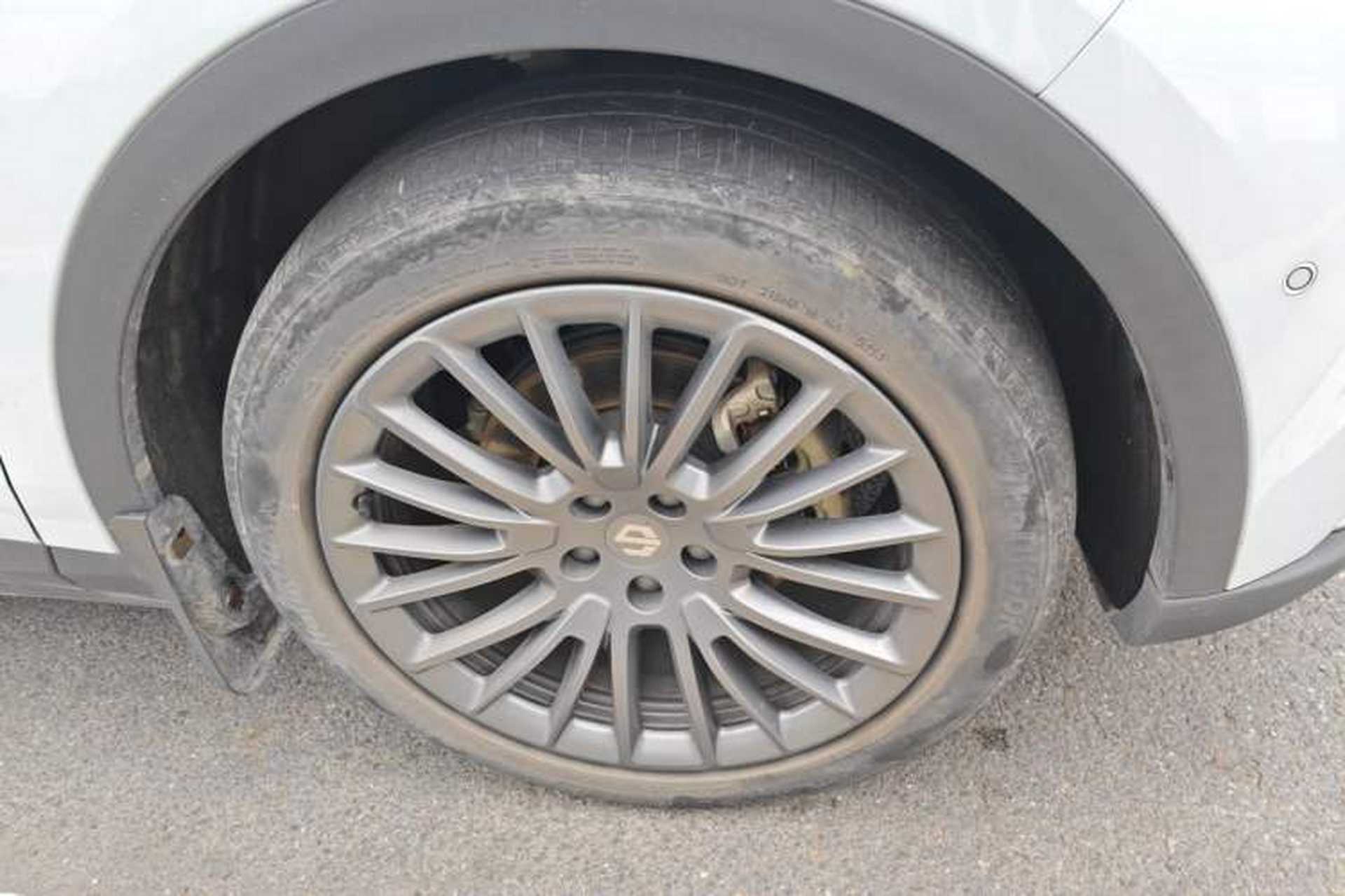 Used Leapmotor C11 2024 Range-Extended 300 Luxury Edition Right Front Wheel Hub