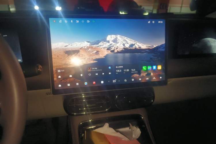 Used Leapmotor C11 2024 All-Electric 580 Luxury Edition Audio And AC Panel