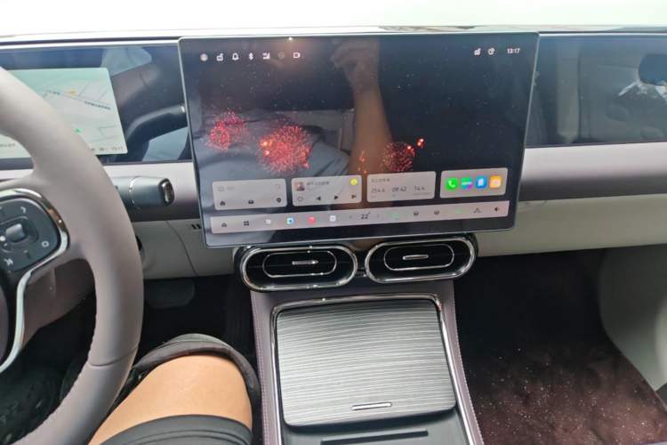 Used Leapmotor C11 2024 All-Electric 580 Luxury Edition Audio And AC Panel