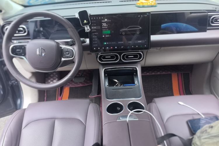 Used Leapmotor C11 2024 Pure Electric 515 Smart Edition Center Console