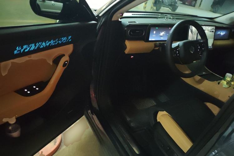 Used Leapmotor C11 2024 All-Electric 580 Luxury Edition Driver Seat