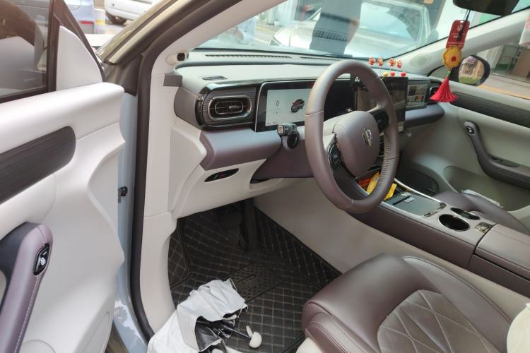 Used Leapmotor C11 2024 All-Electric 580 Luxury Edition Driver Seat