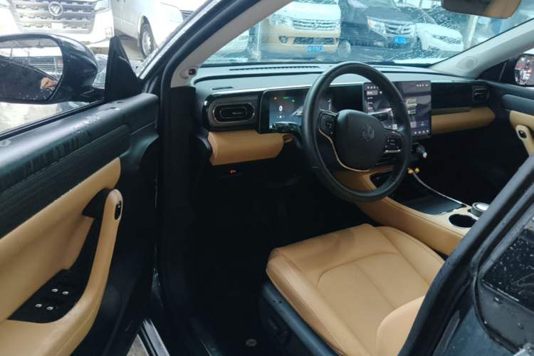 Used Leapmotor C11 2024 All-Electric 580 Luxury Edition Driver Seat